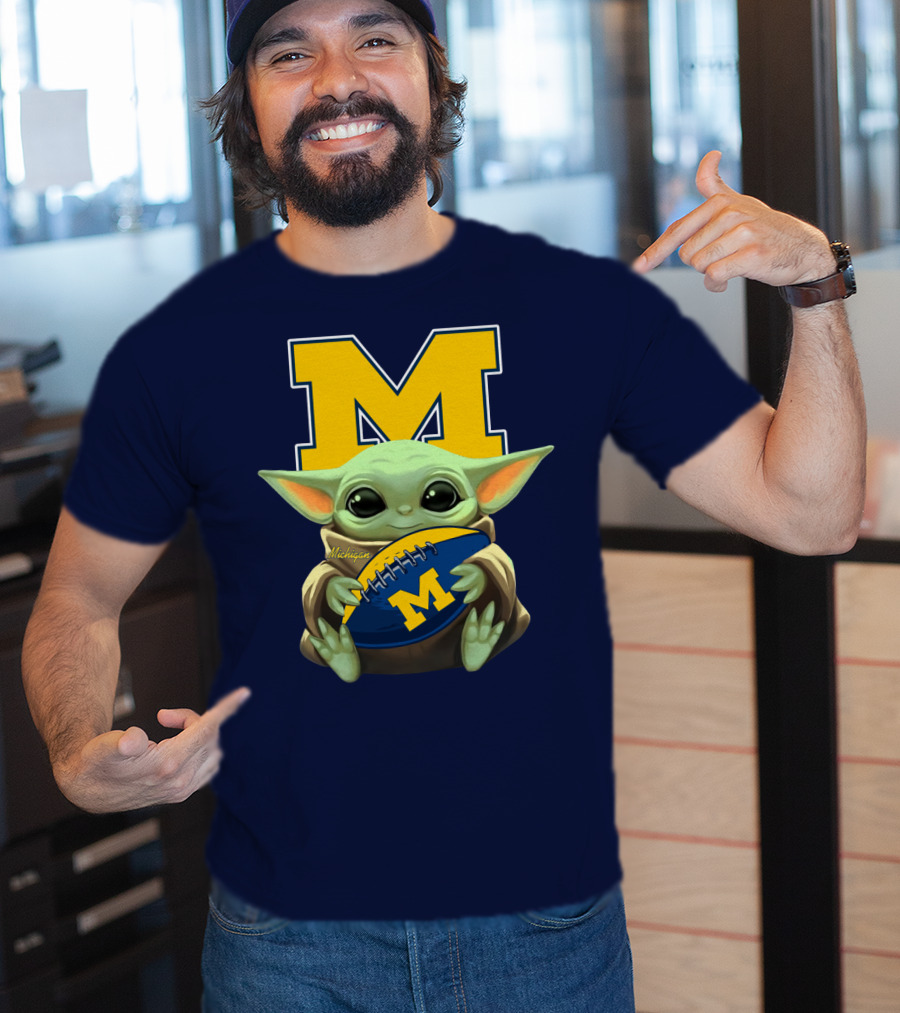 Michigan Baby Yoda Football M T-Shirt