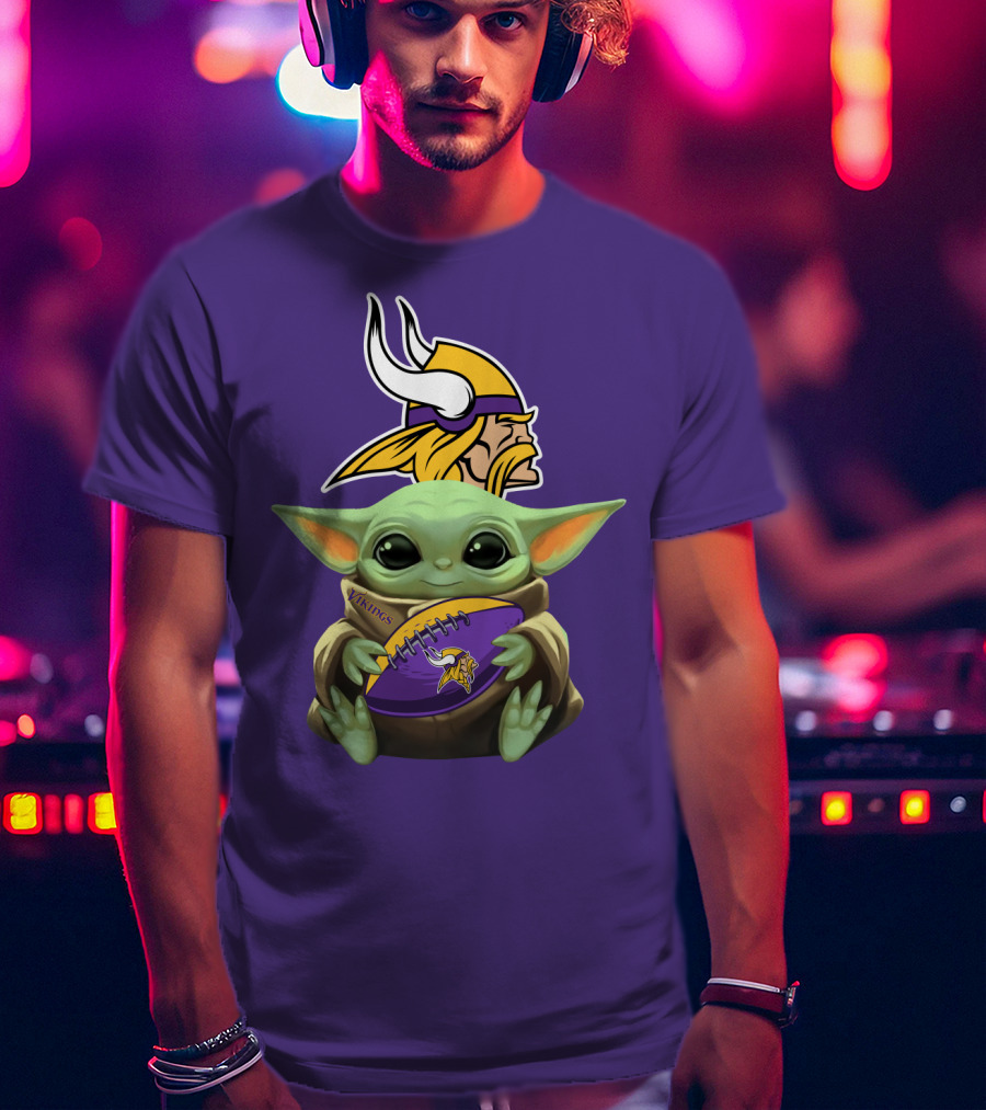 Vikings Football Baby Yoda T-Shirt
