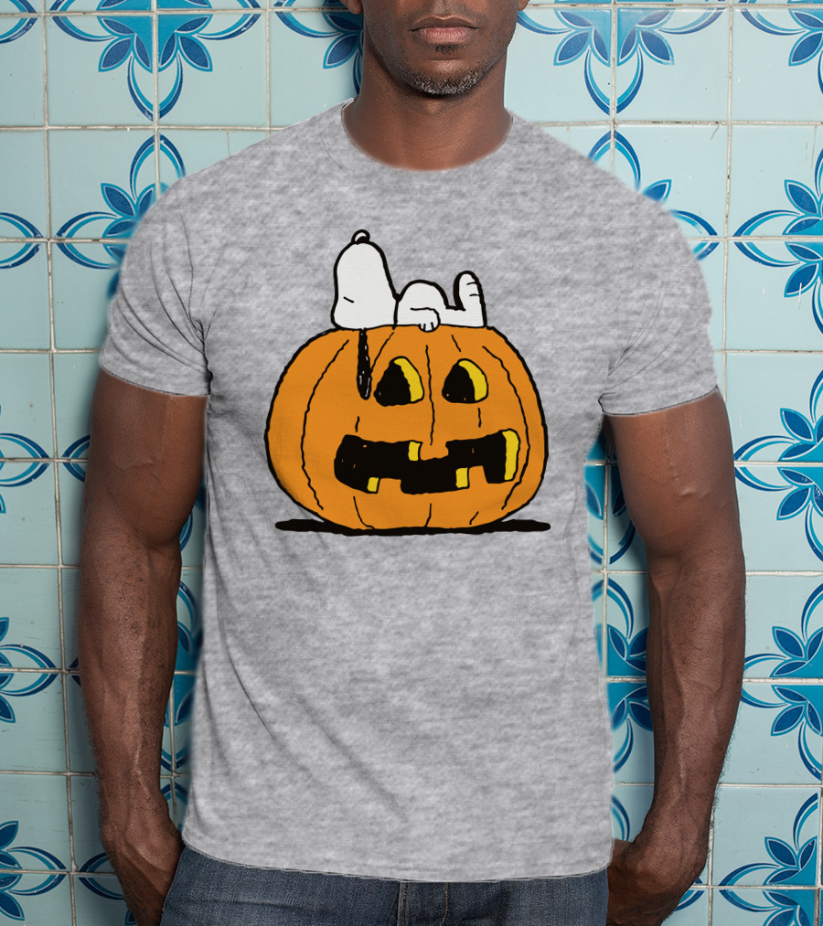 Snoopy Halloween Pumpkin Peanuts T-Shirt