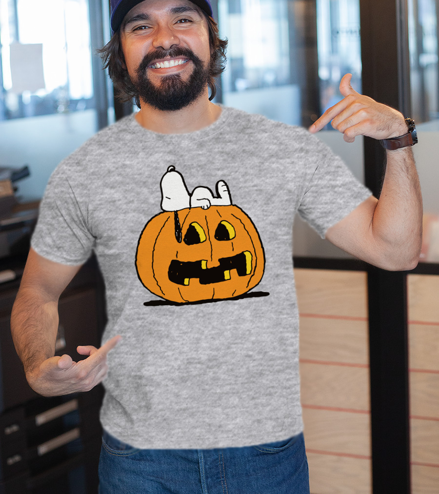 Snoopy Halloween Pumpkin Peanuts T-Shirt
