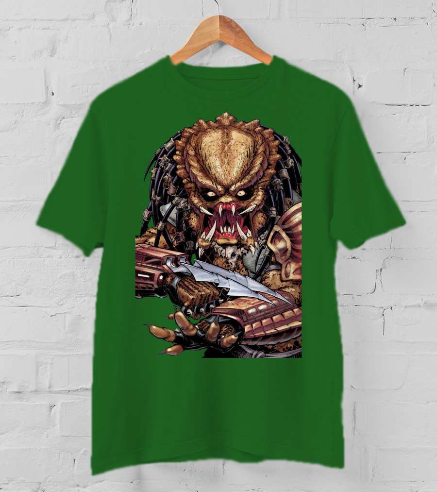 Predator Alien Holding Blade Comic T-Shirt