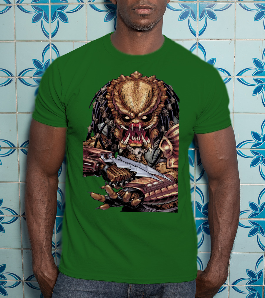 Predator Alien Holding Blade Comic T-Shirt