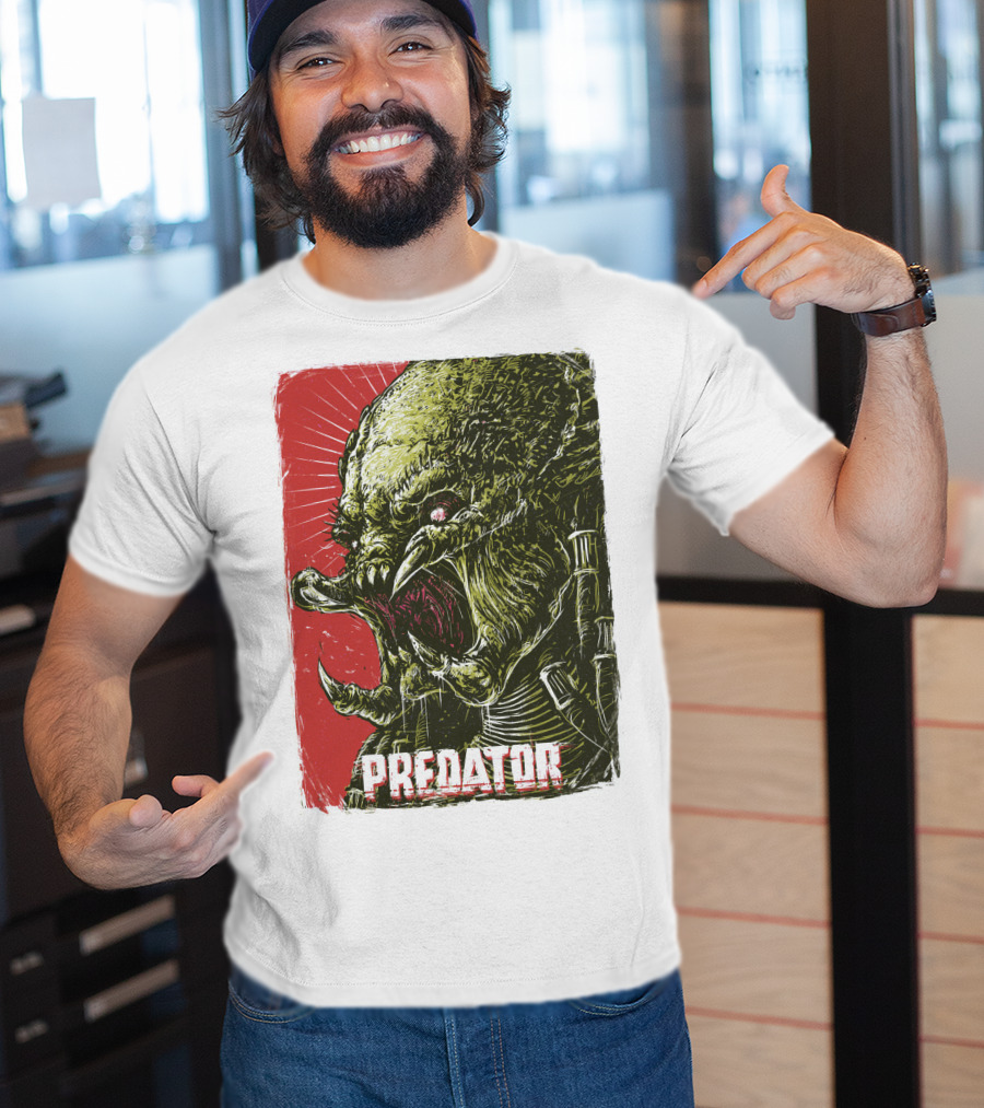 Predator Alien Creature Stylized Artwork Vintage Film T-Shirt