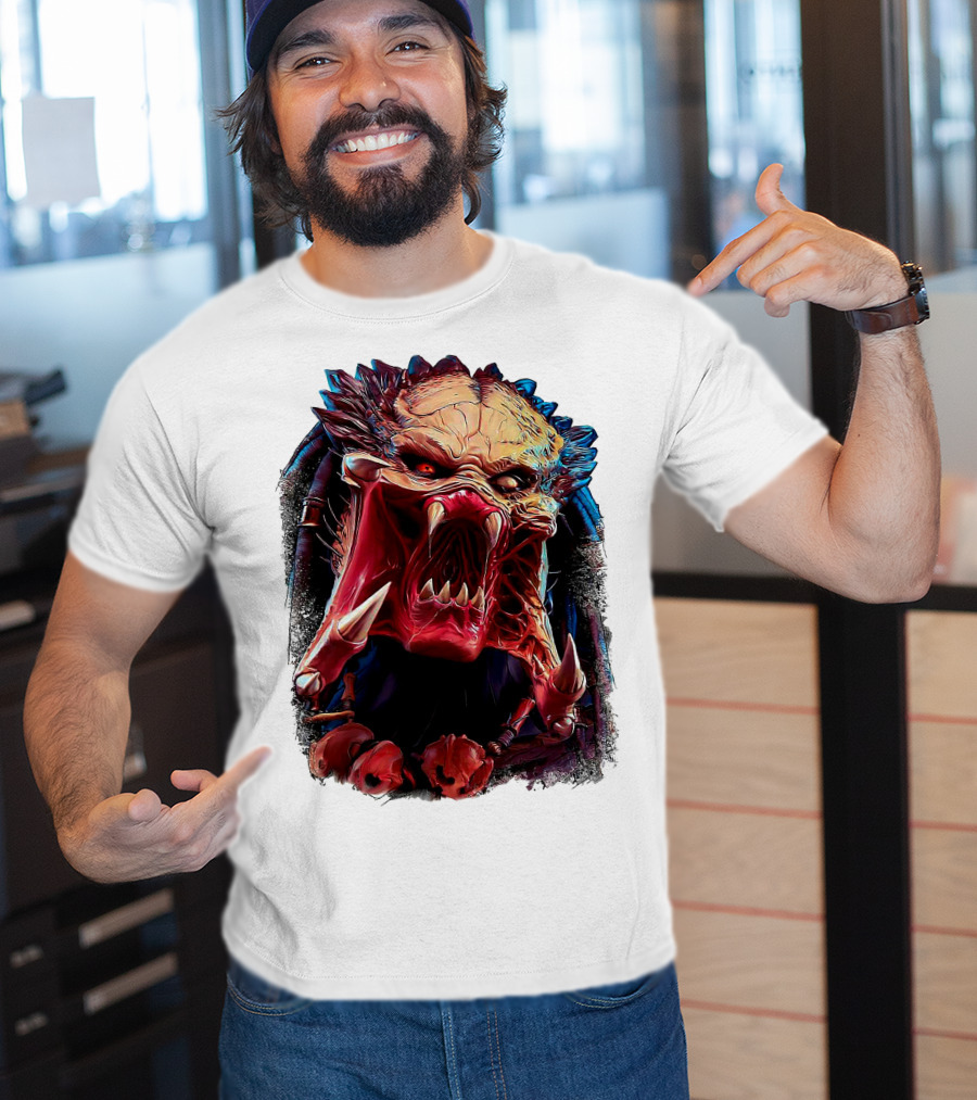Predator Alien Creature Roaring Face T-Shirt