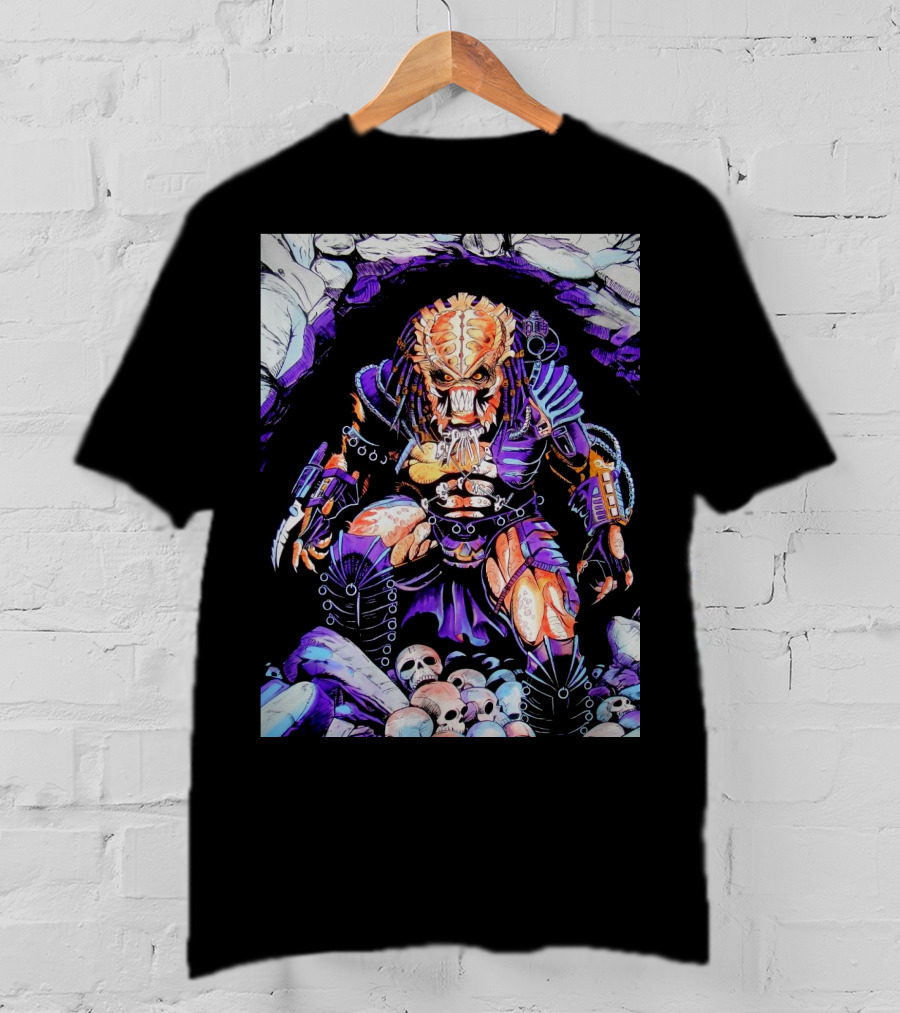Predator Alien Hunter With Skull Cave And Armor T-Shirt