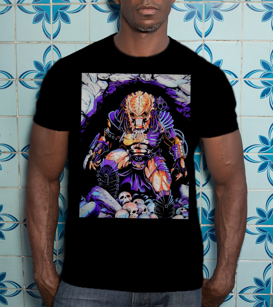 Predator Alien Hunter With Skull Cave And Armor T-Shirt