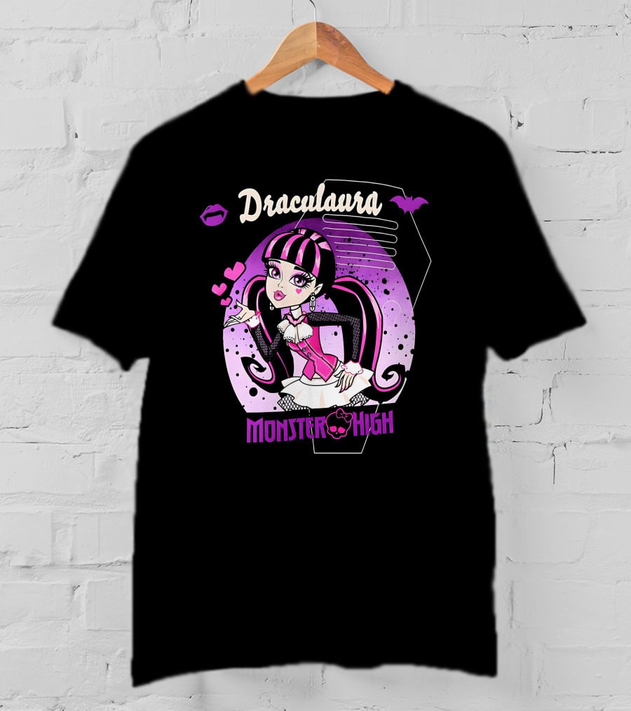 Draculaura Monster High Boyfriend Fit Girls T-Shirt