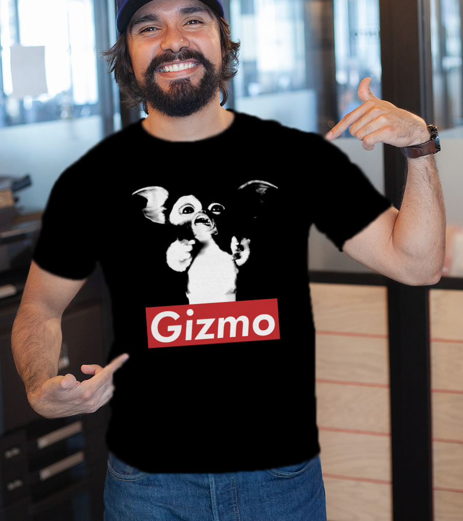 Gizmo Gremlins Vintage Style Black And White Image T-Shirt