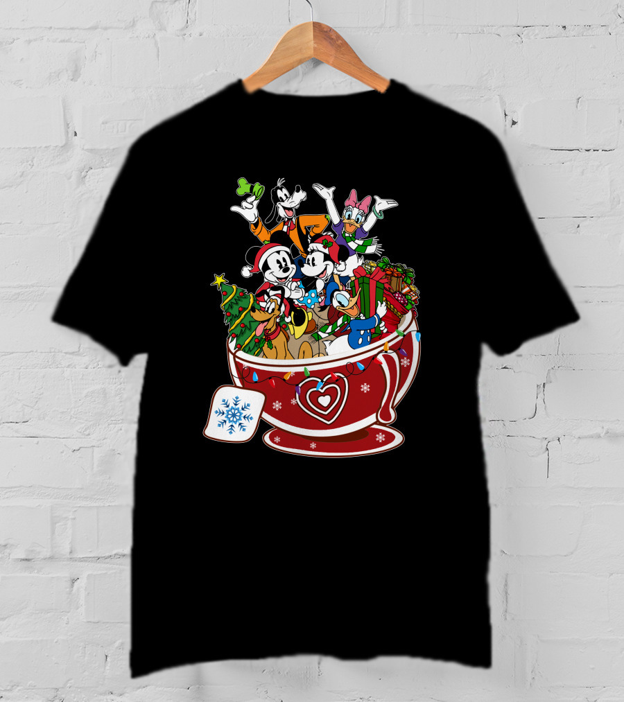 Xmas Minnie Mickey Daisy Donald Goofy Pluto Festive Cup T-Shirt