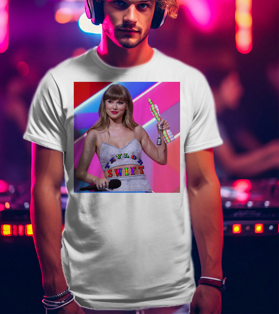 Taylor Swift Brit Awards Winning Moment T-Shirt