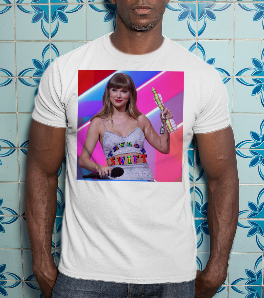 Taylor Swift Brit Awards Winning Moment T-Shirt