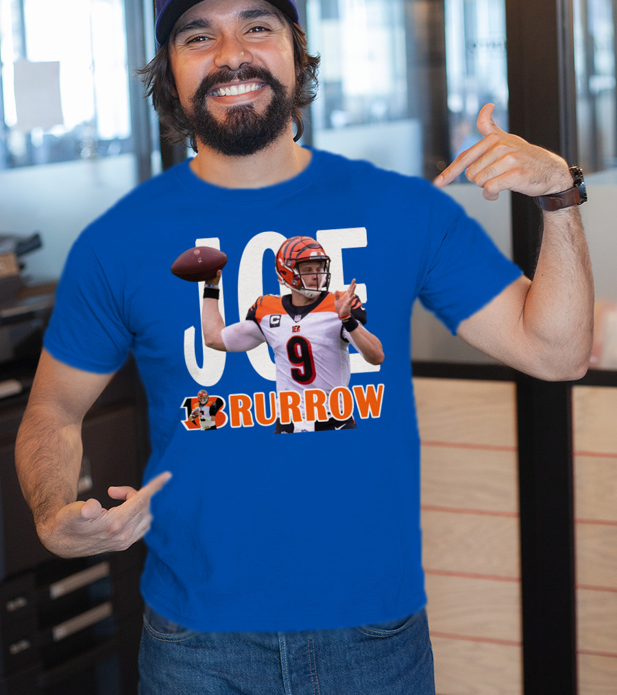 JOE BURROW Bengals Quarterback NFL Football T-Shirt