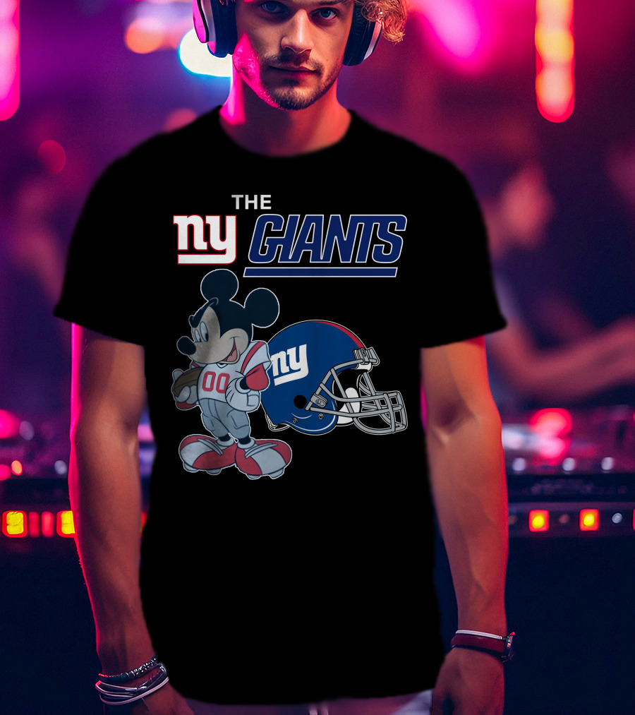 New York Giants Mickey Mouse Football Helmet 00 T-Shirt