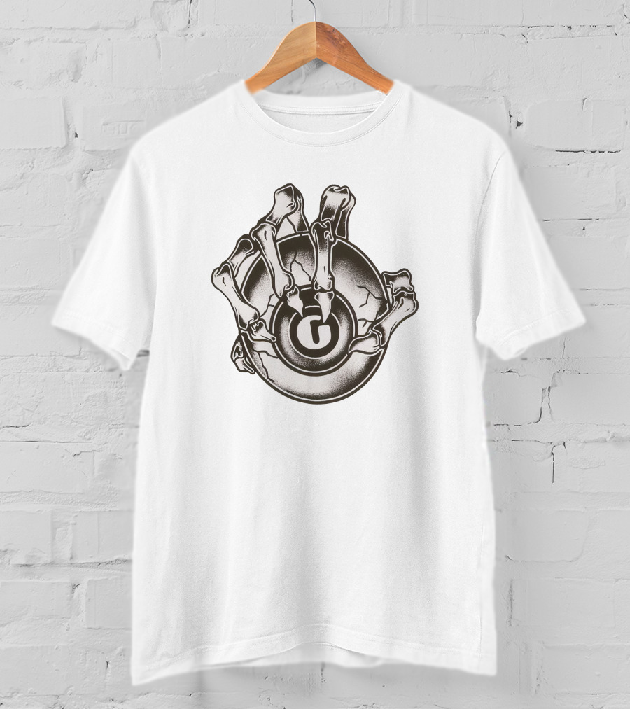 Big G-Ball Skeleton Hand Grasping G Cracked Sphere T-Shirt