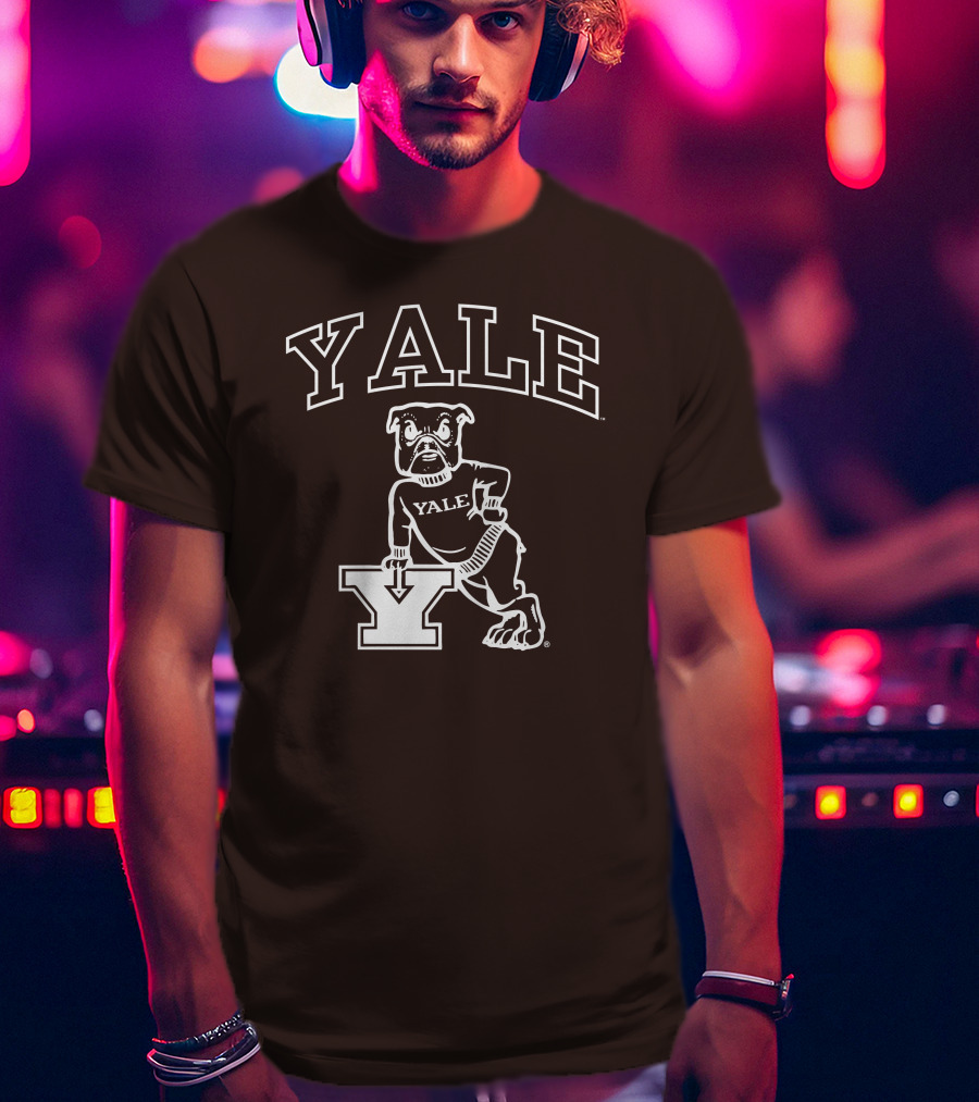 Yale Bulldogs Vintage Mascot Drawing T-Shirt