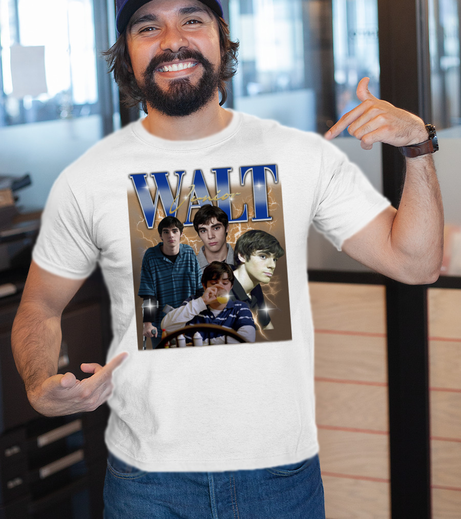 Breaking Bad Vintage 90s Drama Tv Series Walt Junior Photographic Merch Lightning Background T-Shirt