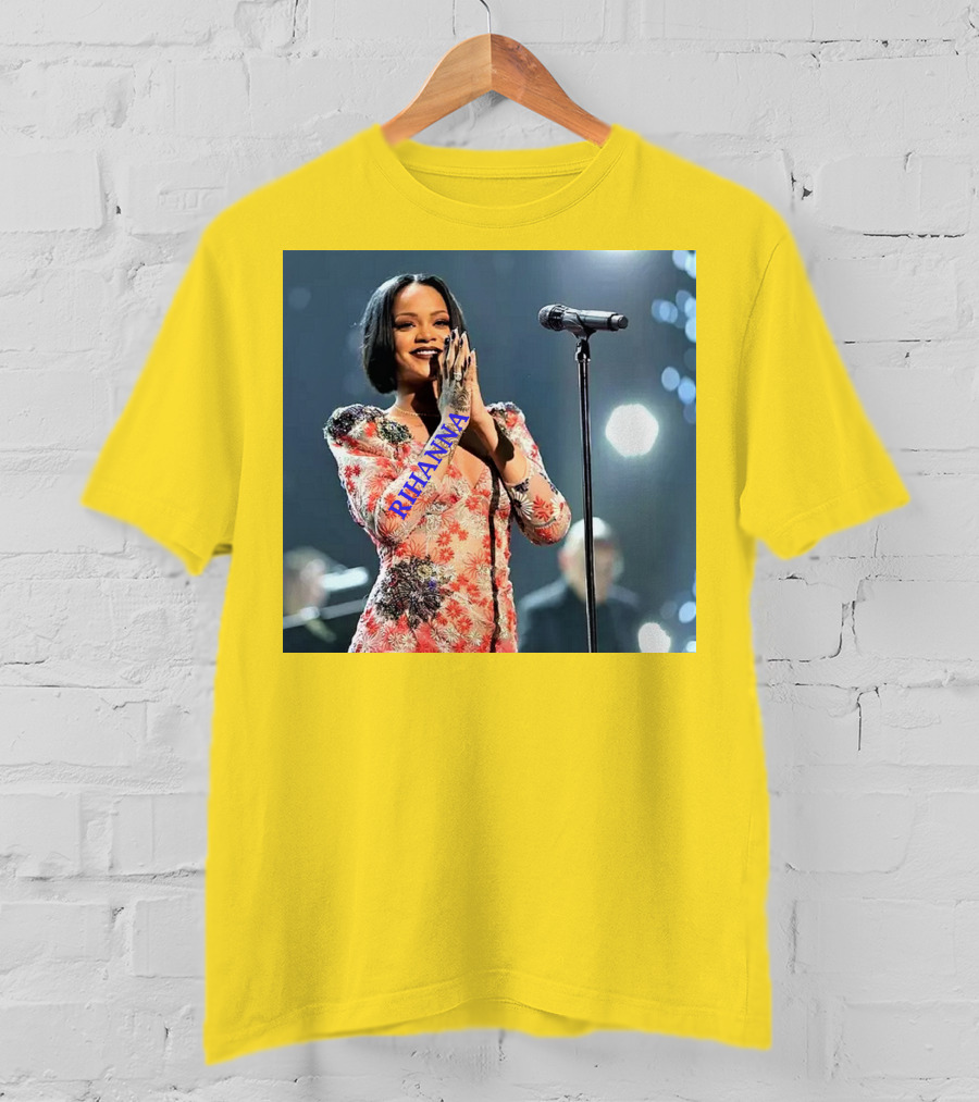 Rihanna Singer Songwriter Actress Performance Floral Dress T-Shirt