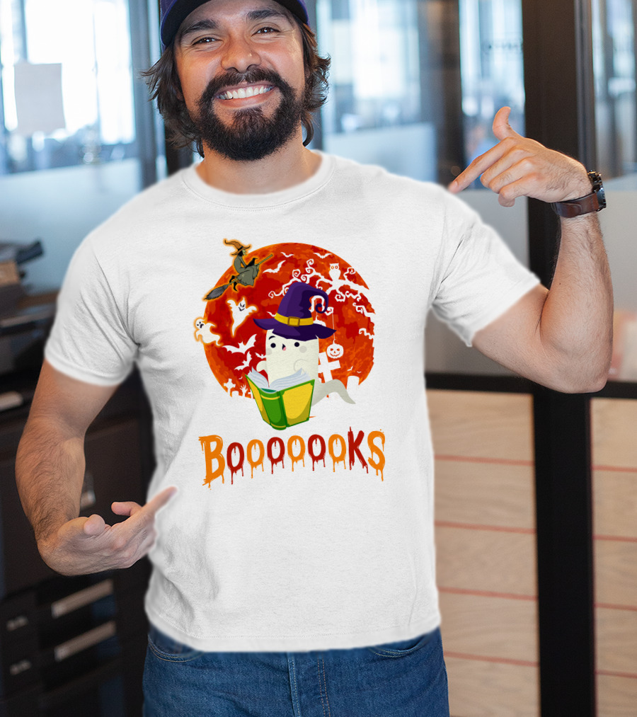 BOOOOOOKS Ghost Reading Witch Hat Halloween Scene T-Shirt