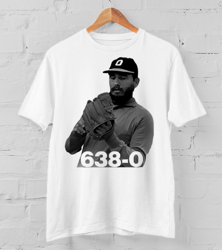 Castro 638-0 Baseball Pitcher Image With Cap Displaying 'O' T-Shirt