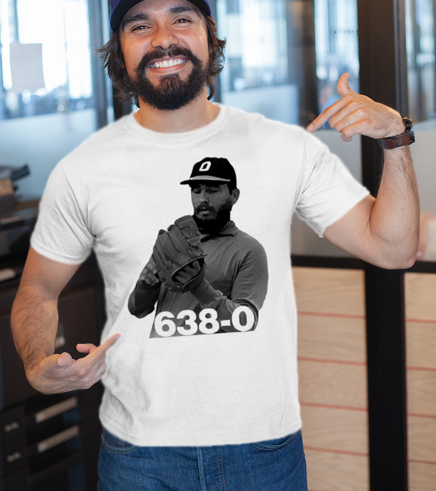 Castro 638-0 Baseball Pitcher Image With Cap Displaying 'O' T-Shirt
