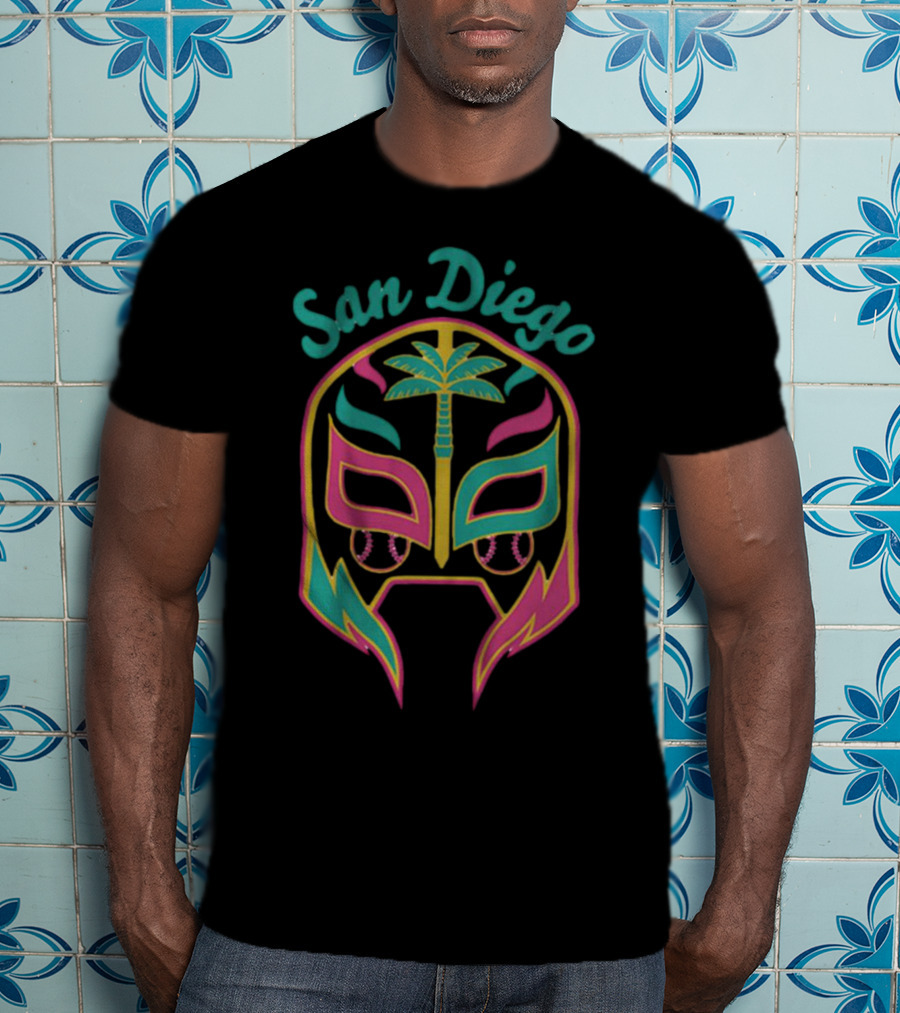 San Diego Lucha Mask Tropical Palm Retro T-Shirt