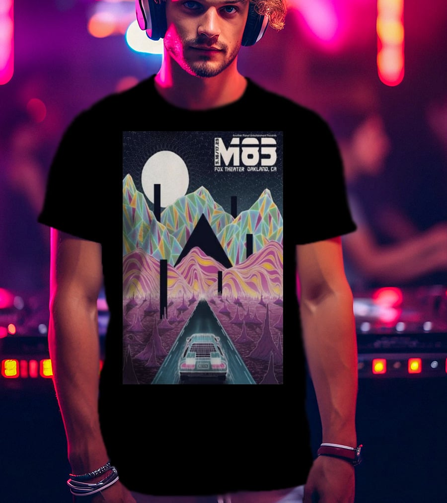 M83 Band Fox Theater Oakland CA May 16 And 17 Retro Futuristic Landscape T-Shirt
