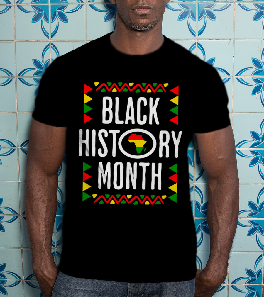 Black History Month African American Culture Africa Map Motif With Red Yellow Green T-Shirt