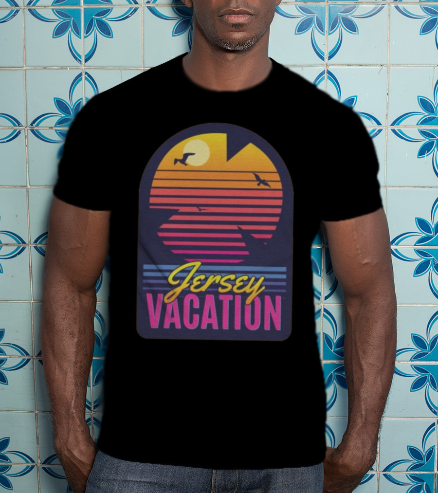 Jersey Vacation Retro Sunset Beach Scene With Birds And Stripes T-Shirt