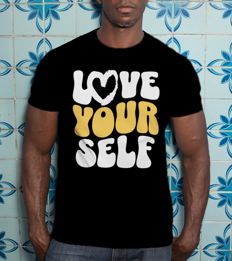 Love Your Self Heart Wavy Typography T-Shirt