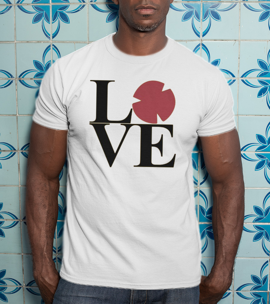 LOVE Black And Pink Circle T-Shirt