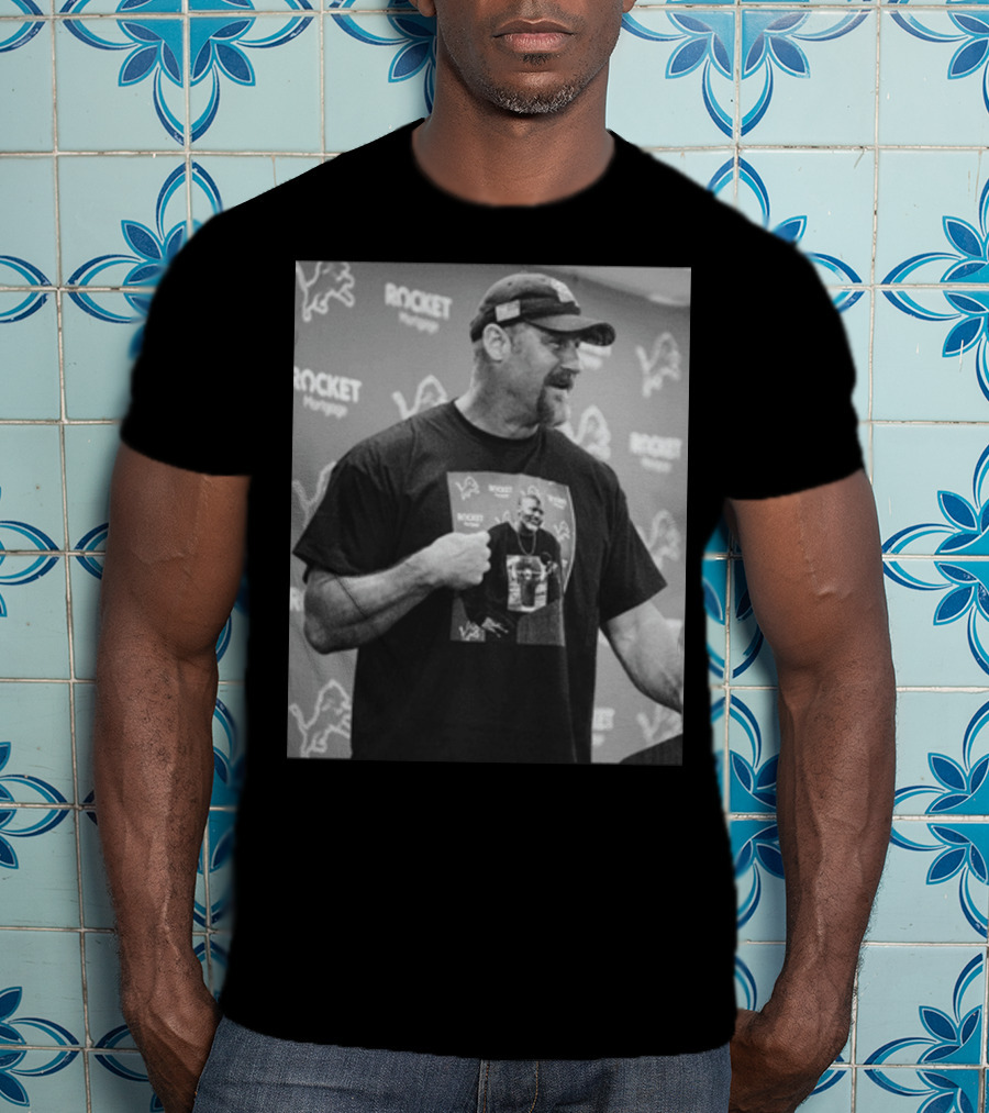 Rocket Mortgage Lions Press Conference Holmes Pulling Hilarious T-Shirt