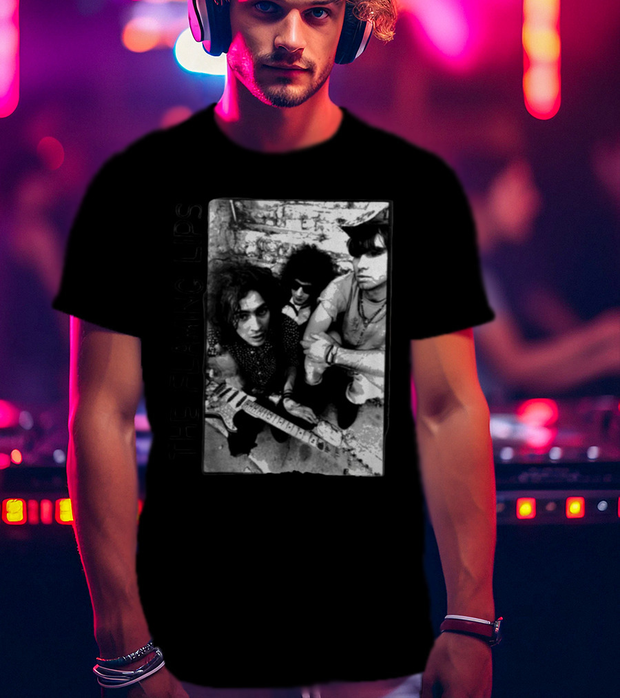 The Flaming Lips She Don’t Use Jelly Black And White Band Photo T-Shirt