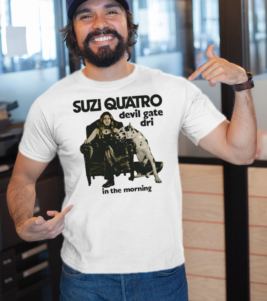 Suzi Quatro Devil Gate Drive In The Morning With Woman And Dalmatian Chair T-Shirt
