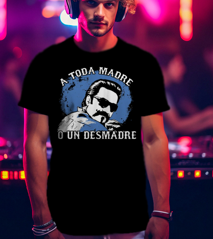 A Toda Madre O Un Desmadre Cool Mustache Sunglasses Dude Blue Circle T-Shirt
