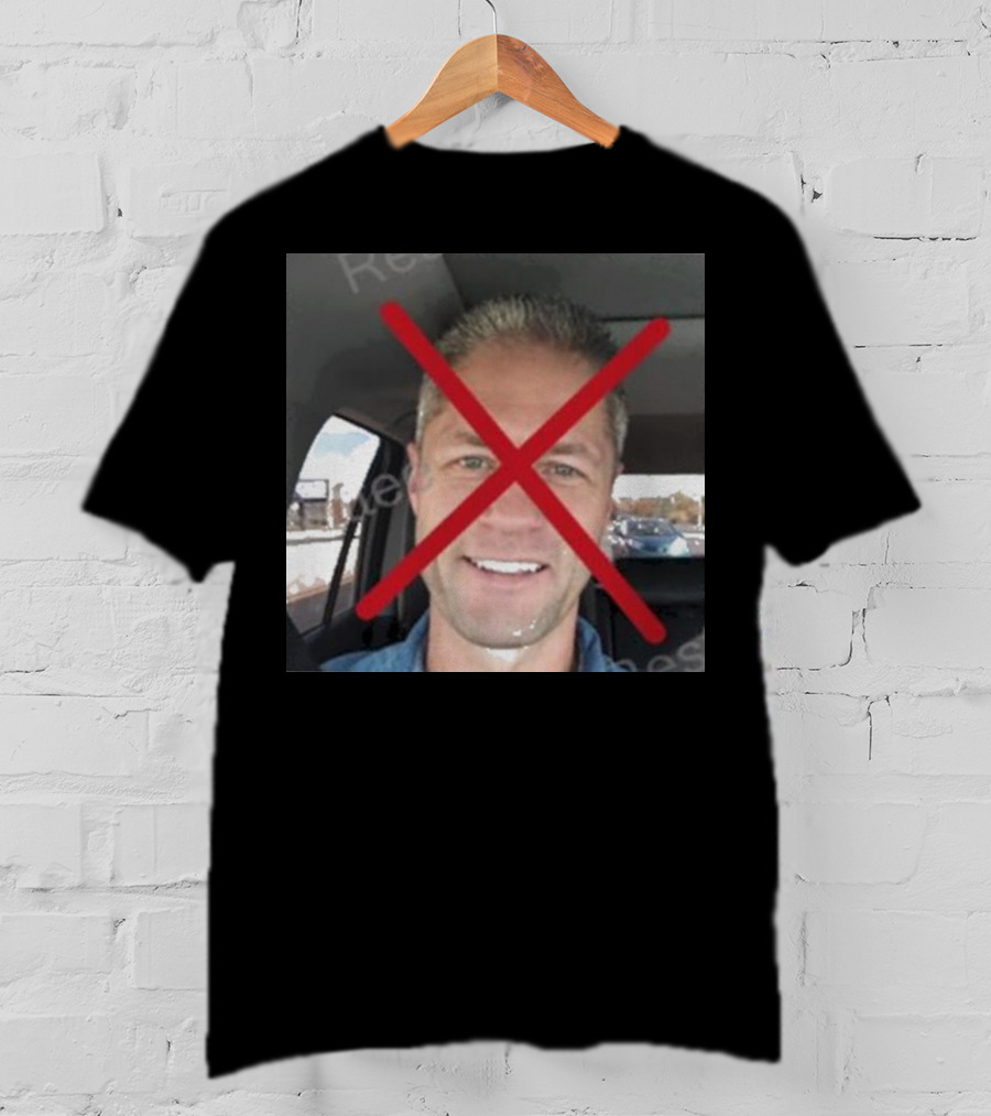 Lana Del Rey No Sean Larkin Red Crossed Out Face Image T-Shirt