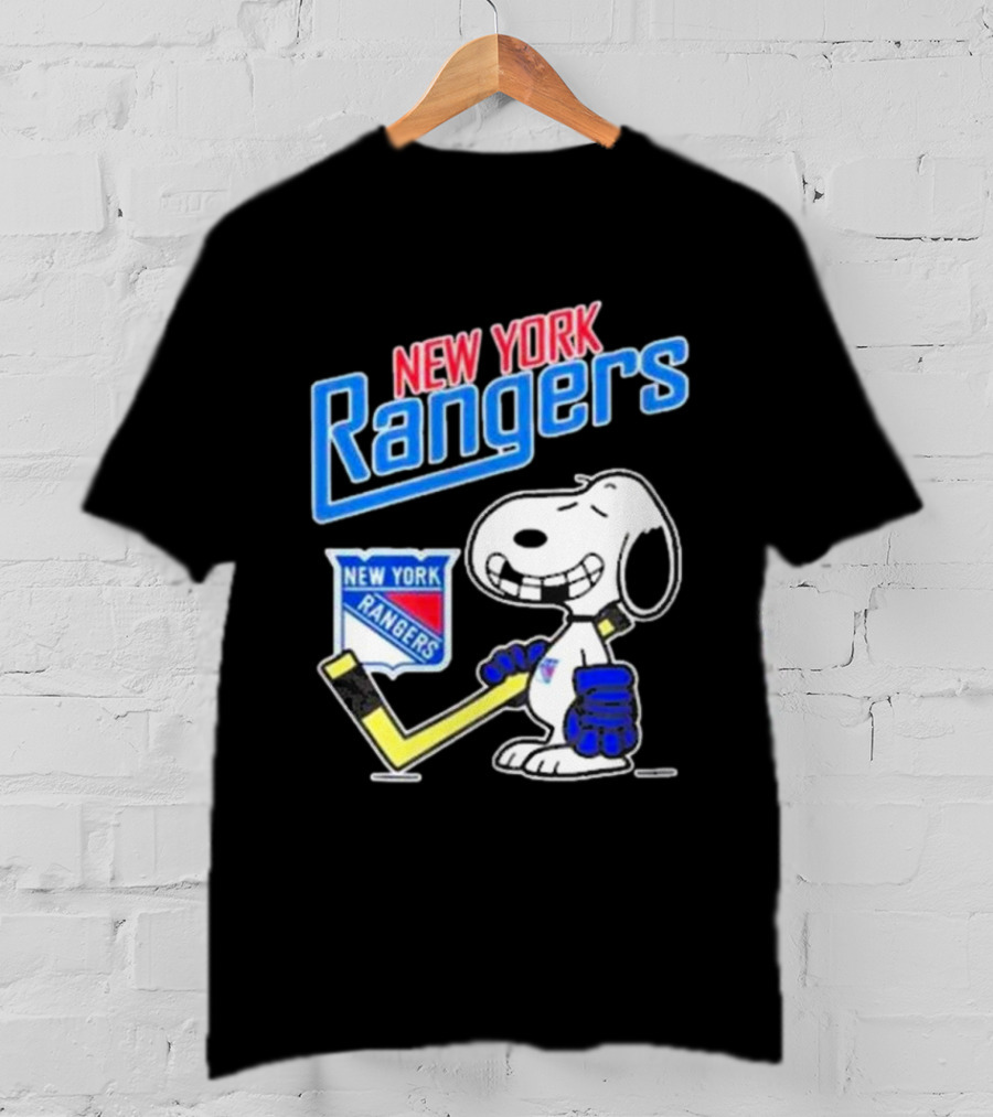 Snoopy Holding Hockey Stick New York Rangers T-Shirt