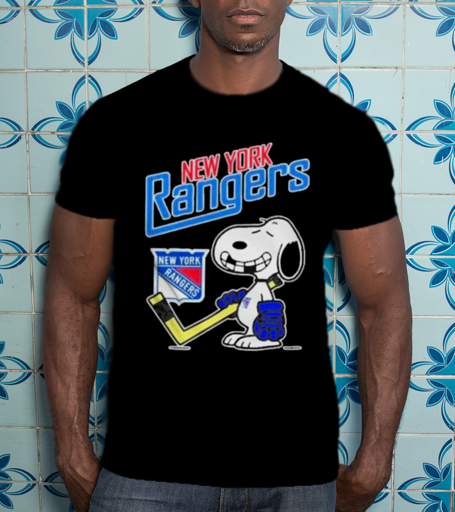 Snoopy Holding Hockey Stick New York Rangers T-Shirt