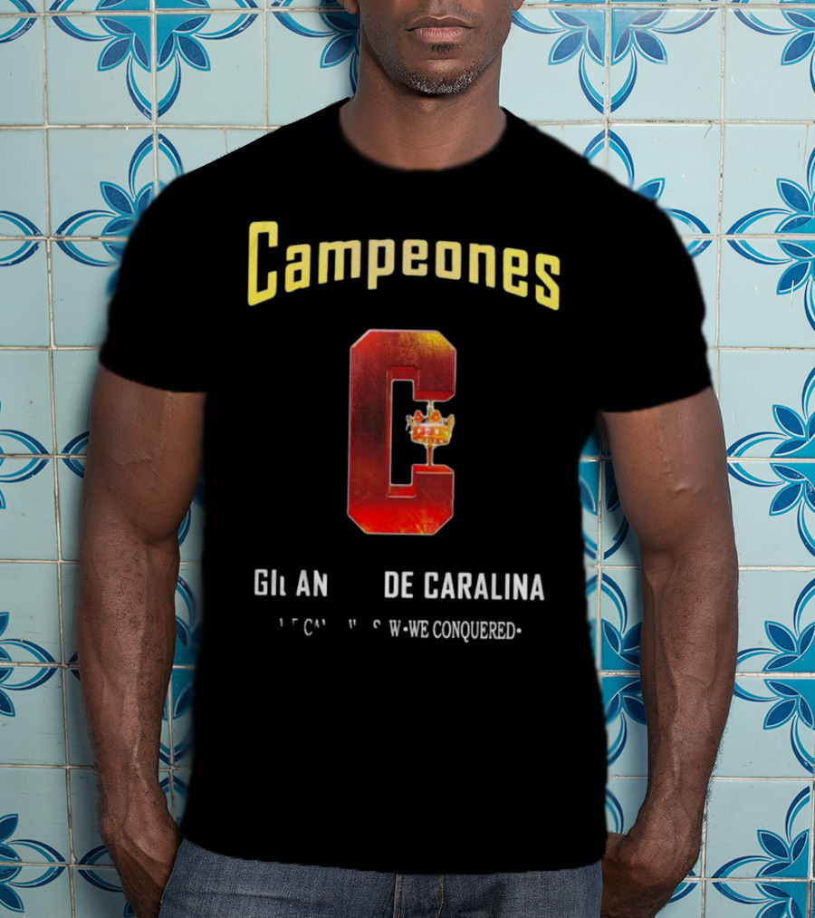 Campeones Gigantes De Caralina Crowned Victory T-Shirt