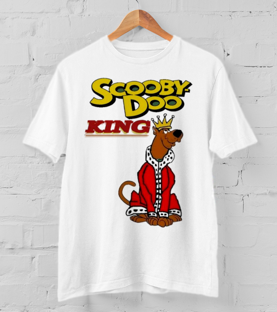 Scooby Doo King Crowned With Royal Red Robe T-Shirt