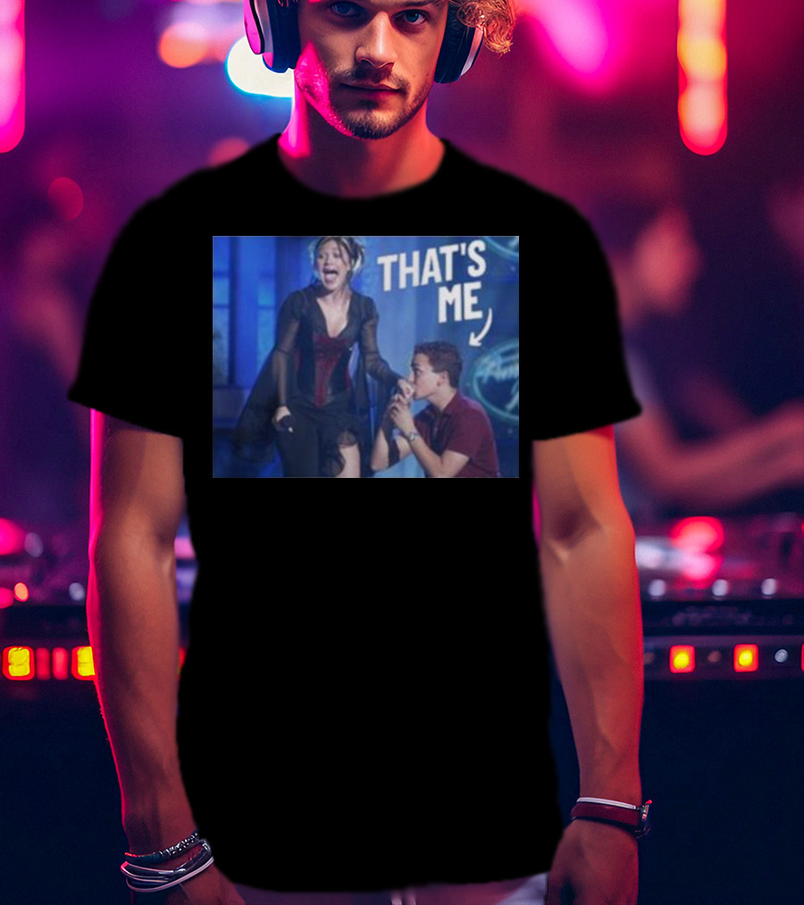 That's Me Iconic Moment Text With Enthusiastic Reaction T-Shirt