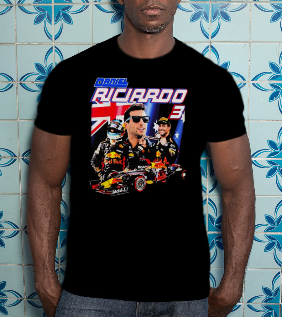 Daniel Ricciardo Red Bull Racing 3 With Australian Flag Background T-Shirt