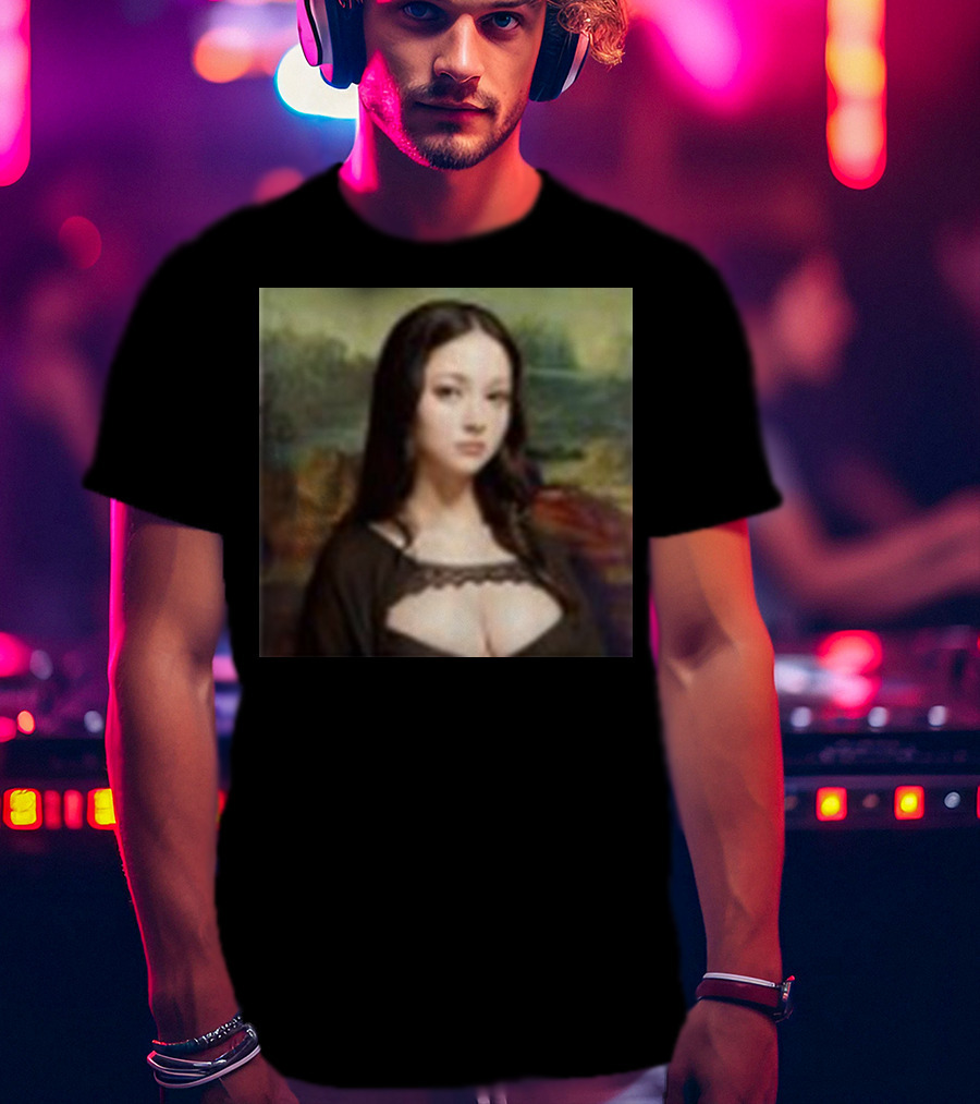 Modern Mona Lisa Renaissance Elegance T-Shirt