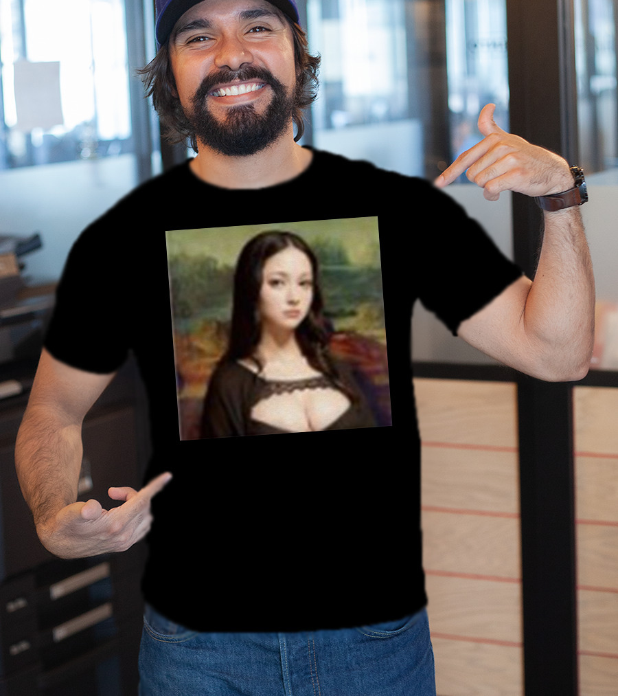 Modern Mona Lisa Renaissance Elegance T-Shirt