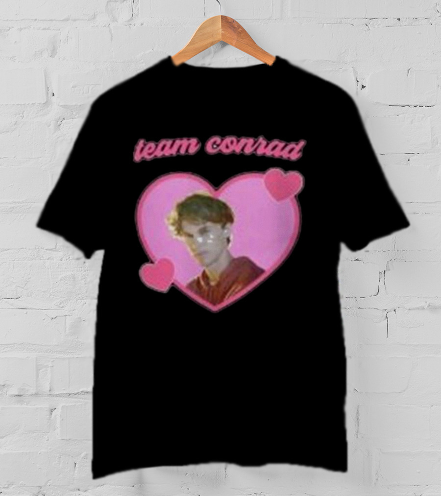 Team Conrad Heart Design Lembrar T-Shirt