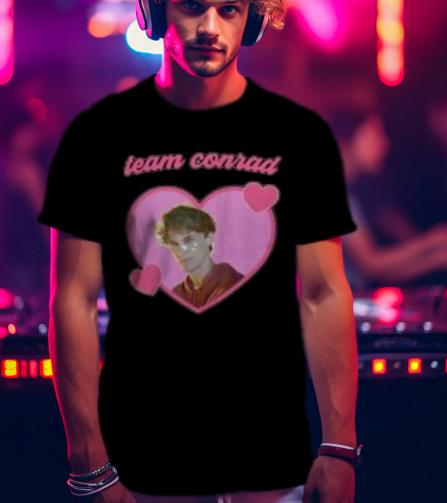 Team Conrad Heart Design Lembrar T-Shirt