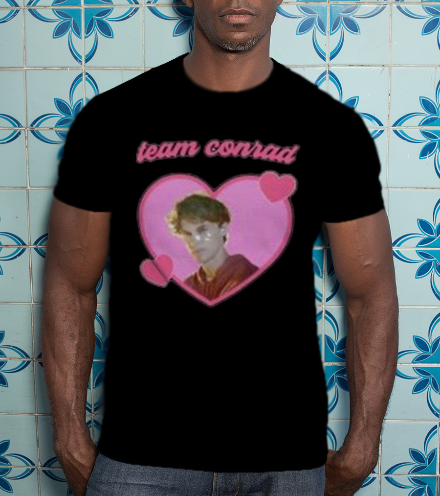 Team Conrad Heart Design Lembrar T-Shirt
