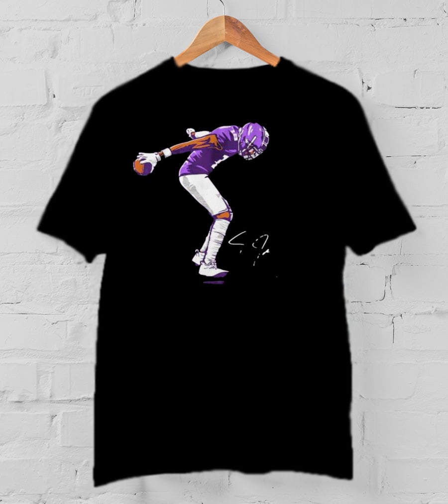 Justin Jefferson Football Superstar Pose In Purple And White T-Shirt