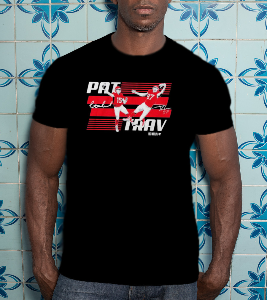 PAT MAHOMES TRAV KELCE NFLPA Dynamic Duo Signature 15 87 T-Shirt