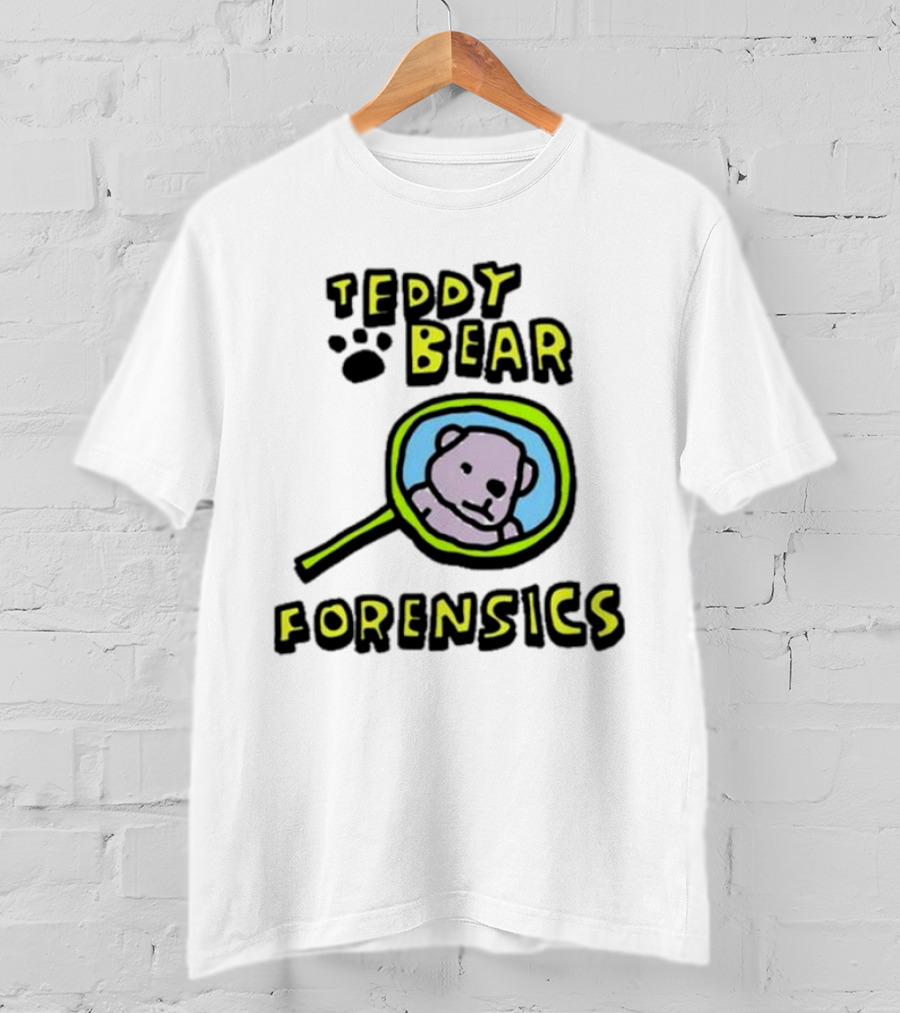Teddy Bear Forensics Bear With Magnifying Glass T-Shirt