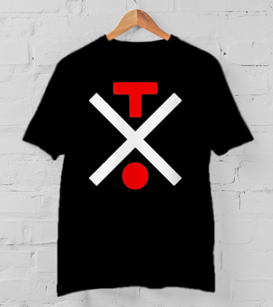 TX Chain Saw Massacre 73 Bundle Iconic T-Shirt